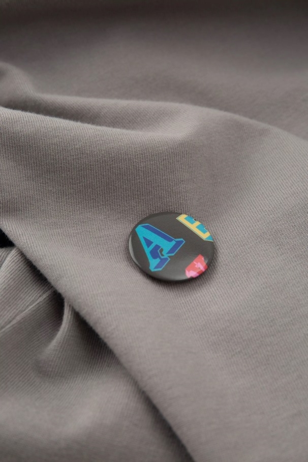 アクセル アリガト ラウンド アリガト ピン ブラウン