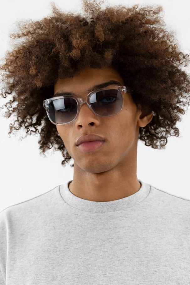 ジェット スクエア サングラス Axel Arigato Japan トランスペアレント フェイディング ブルー