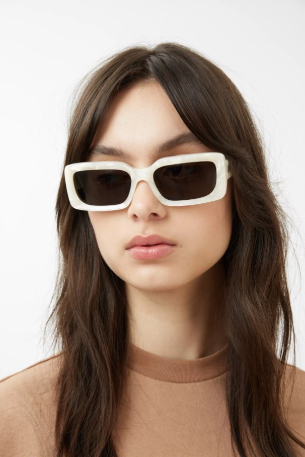 アクセル アリガト ジャパン アイボリー フェード ブラウン アリーナ レクタンギュラー サングラス