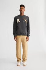 Axel Arigato Faded Black Varsity Bee Bird スウェットシャツ - 画像 (4)