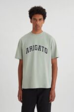 アクセル アリガト カレッジ ロゴ Tシャツ ベルギーブロック