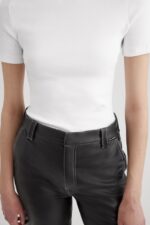 アクセル アリガト シグネチャー スリム リブ Tシャツ ホワイト - 画像 (3)