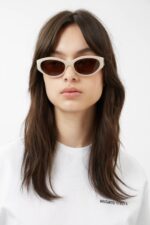 トニア キャットアイ サングラス ミルキー ピーチ ブラウン アクセル アリガト - 画像 (4)