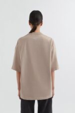 Formula オーバーサイズ Tシャツ ライトトープ アクセル アリガト - 画像 (2)