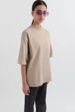 Formula オーバーサイズ Tシャツ ライトトープ アクセル アリガト - 画像 (4)
